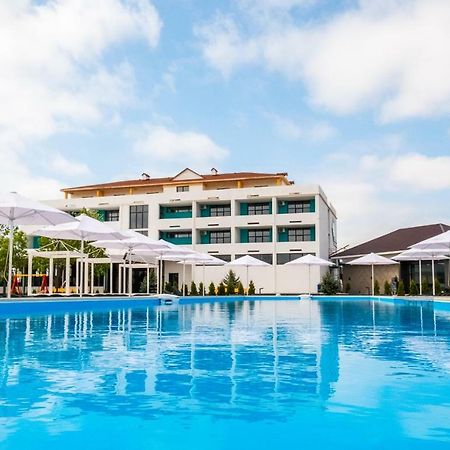 Hotel Welcome Summer Satoka Exterior foto